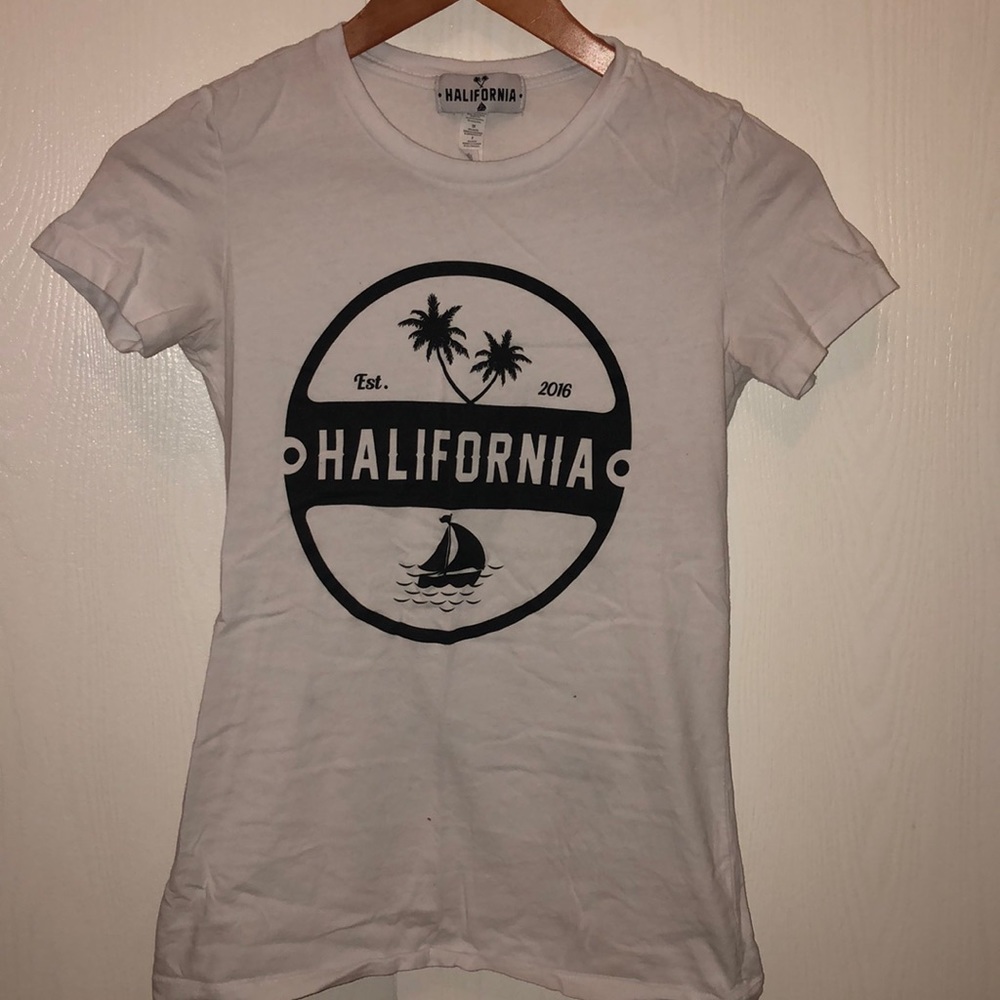 Halifornia t-shirt